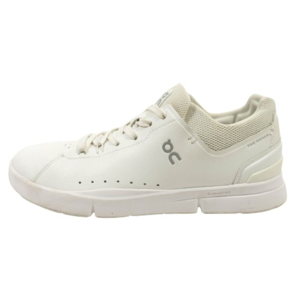 On Running Shoes On Cloud The Roger Advantage Leather Tennis Shoes
